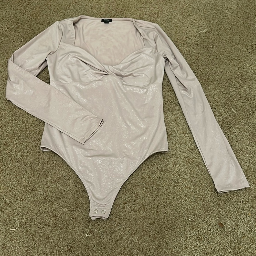 Long Sleeeve Bodysuit with Twist Front